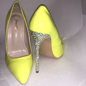 Handcrafted bedazzled Neon yellow 6 inch heels.